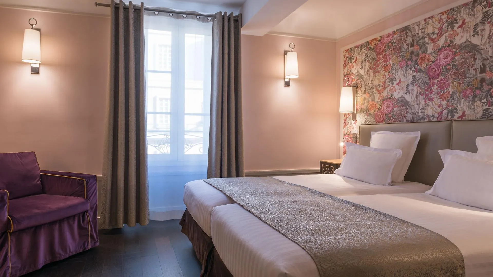 Crystal Hotel