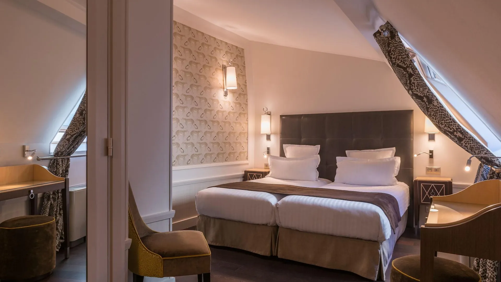 Crystal Hotel